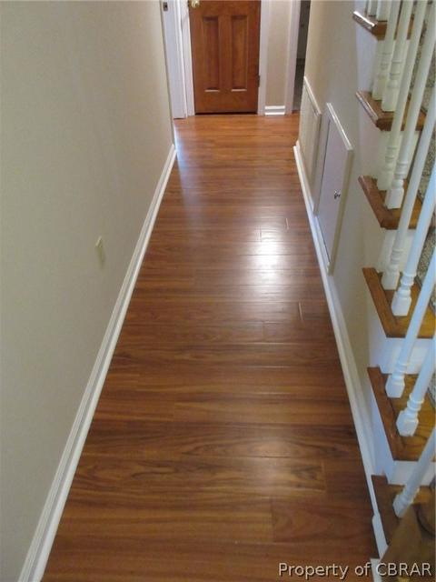 302 Chantilly Ct, Hampton, VA 23669 photo 14