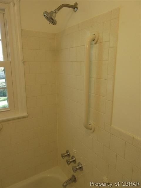302 Chantilly Ct, Hampton, VA 23669 photo 32