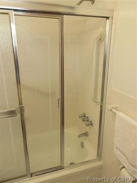 302 Chantilly Ct, Hampton, VA 23669 photo 39