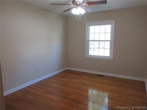 302 Chantilly Ct, Hampton, VA 23669 photo 25