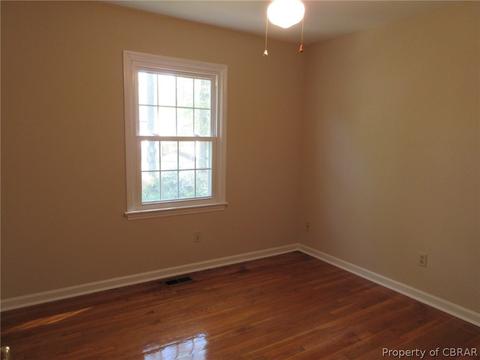 302 Chantilly Ct, Hampton, VA 23669 photo 26