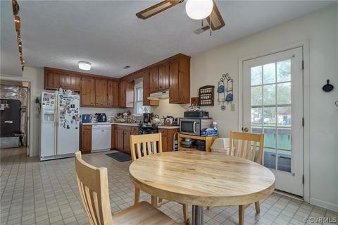 2114 Lee St, West Point, VA 23181 photo 13