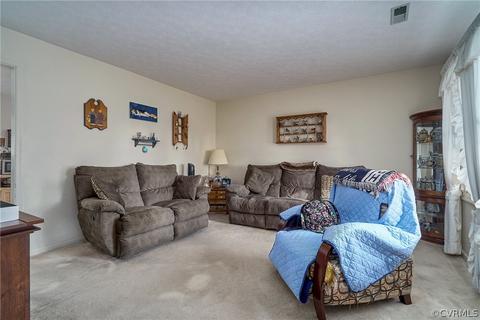 2114 Lee St, West Point, VA 23181 photo 7