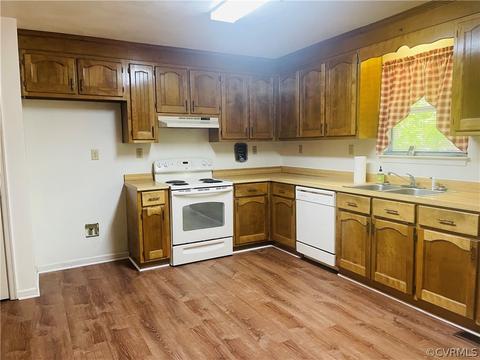 7484 Hell Neck Rd, Gloucester, VA 23061 photo 6