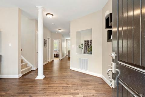 2600 Royal Crest Dr, Midlothian, VA 23113 photo 3