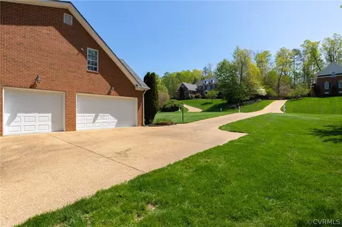 14330 Riverdowns South Dr, Midlothian, VA 23113 photo 5