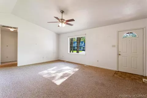 7640 Rob Ln, Gloucester, VA 23061 photo 5