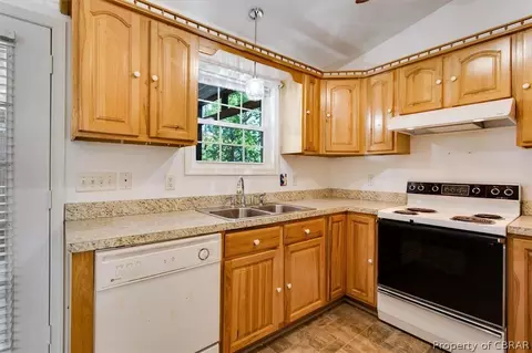 7640 Rob Ln, Gloucester, VA 23061 photo 10