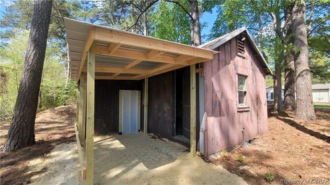 7794 Waters Edge Ln, Gloucester Point, VA 23062 photo 23