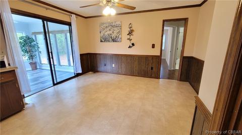 7794 Waters Edge Ln, Gloucester Point, VA 23062 photo 12