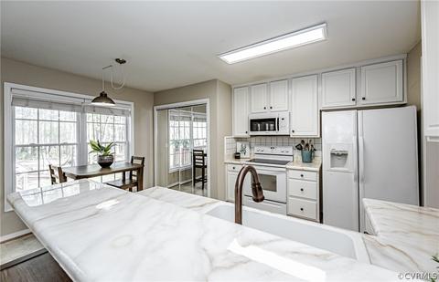 2456 Sandy Brook Ln, Midlothian, VA 23112 photo 12