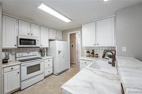 2456 Sandy Brook Ln, Midlothian, VA 23112 photo 14