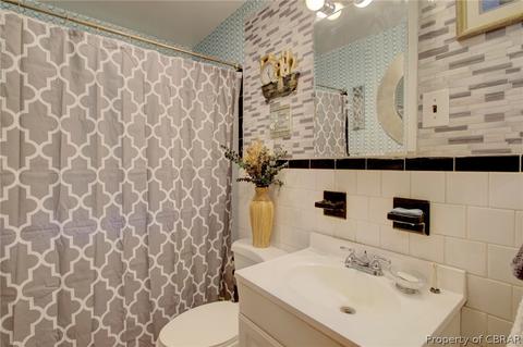 931 Mason St, Hampton, VA 23669 photo 12
