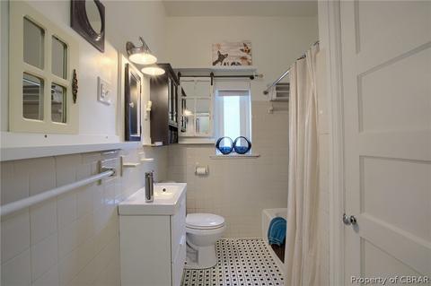 6176 Main St, Gloucester, VA 23061 photo 21