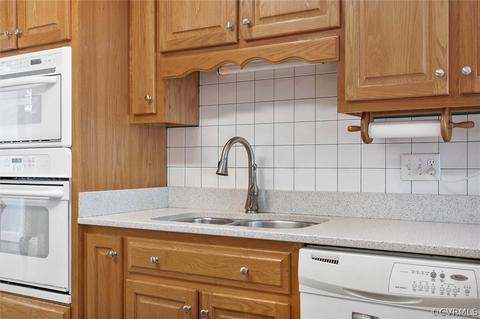 14200 Leafield Dr, Midlothian, VA 23113 photo 16