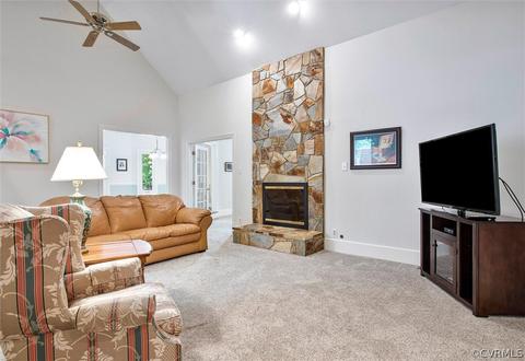 14200 Leafield Dr, Midlothian, VA 23113 photo 9