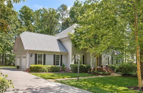 11220 Lynngate Ln, Midlothian, VA 23113 photo 4