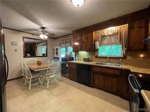 3012 Maplevale Rd, Chester, VA 23831 photo 14