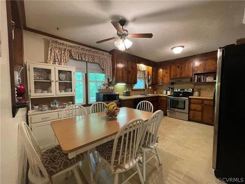 3012 Maplevale Rd, Chester, VA 23831 photo 11