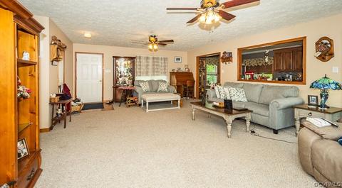 9060 Samaria Ln, Providence Forge, VA 23140 photo 12