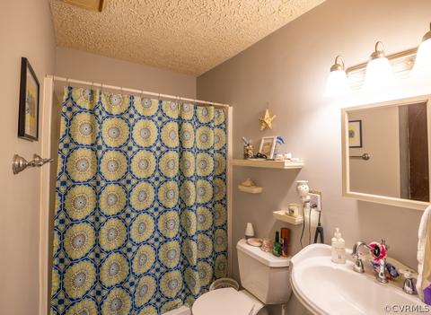 707 Nottoway Ave, Blackstone, VA 23824 photo 10