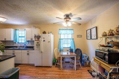 707 Nottoway Ave, Blackstone, VA 23824 photo 8