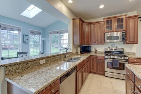 10231 Brading Ln, Midlothian, VA 23112 photo 12