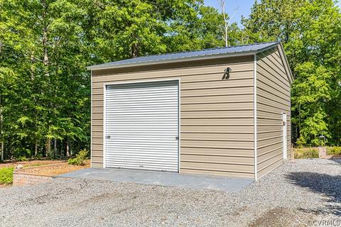 4314 Lloyds Rd, Champlain, VA 22438 photo 3