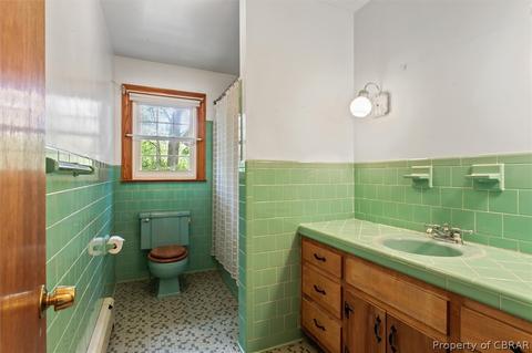 7605 Tyndall Dr, Gloucester Point, VA 23062 photo 12