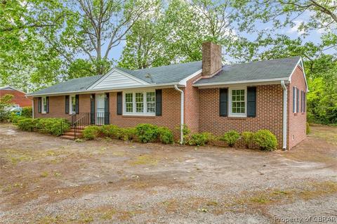 7605 Tyndall Dr, Gloucester Point, VA 23062 photo 4