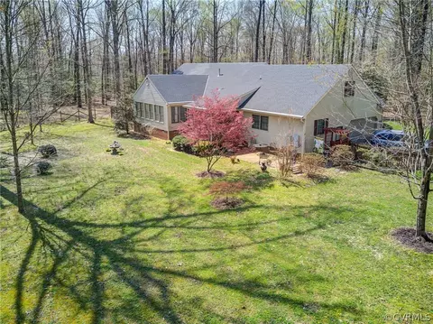 9620 Old Forge Rd, Providence Forge, VA 23140 photo 4