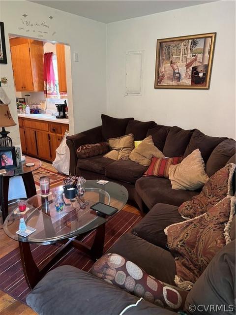 3067 Three Chopt Rd, Gum Spring, VA 23065 photo 3