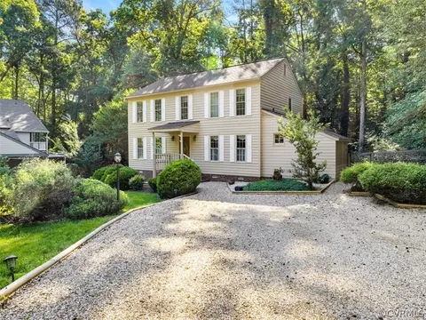 3407 Nuttree Woods Dr, Midlothian, VA 23112 photo 3