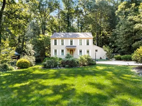 3407 Nuttree Woods Dr, Midlothian, VA 23112 photo 2