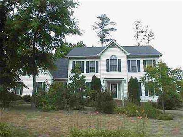 1406 Darrell Dr, Midlothian, VA 23114 photo 1