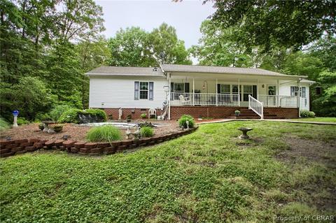 5609 Howard Ln, Gloucester, VA 23061 photo 1