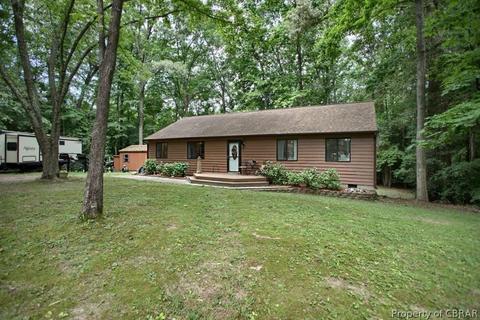 6936 Fox Ln, Gloucester, VA 23061 photo 1