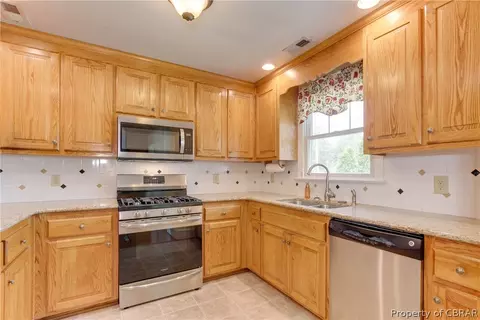 6671 Tappan Ln, Gloucester, VA 23061 photo 20