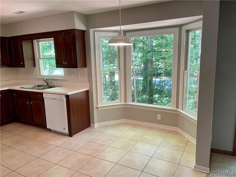 2304 Shadow Ridge Ct, Midlothian, VA 23112 photo 10