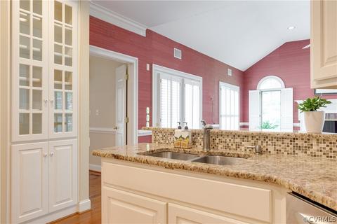 42 E Square Ct, Richmond, VA 23238 photo 19