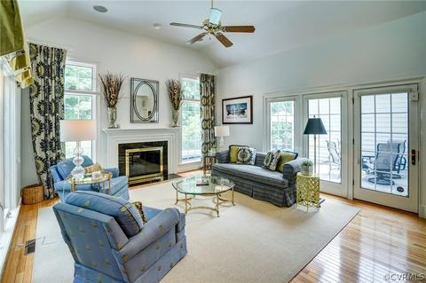 52 E Square Ln, Richmond, VA 23238 photo 26