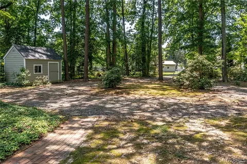 105 Dream Point Rd, Weems, VA 22576 photo 11