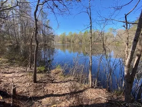 8418 Cypress Pond Ln, Chesterfield, VA 23838