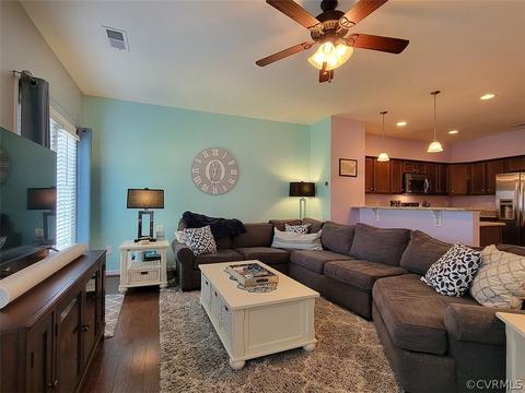 7447 Washington Arch Dr, Mechanicsville, VA 23111 photo 2