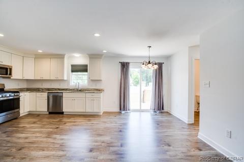 218 Pointers Dr, West Point, VA 23181 photo 10