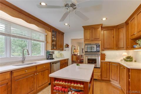 159 Warehams Pt, Williamsburg, VA 23185 photo 8