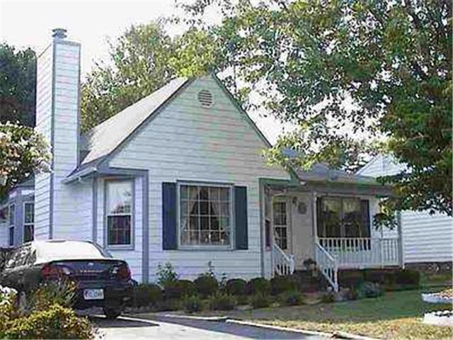1706 Danhurst Dr, Midlothian, VA 23113 photo 1