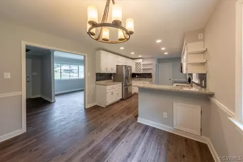 2910 Delfin Rd, Midlothian, VA 23112 photo 13