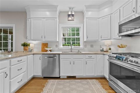 3207 Fox Hurst Dr, Midlothian, VA 23113 photo 13