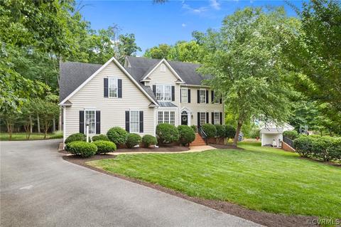 3207 Fox Hurst Dr, Midlothian, VA 23113 photo 2
